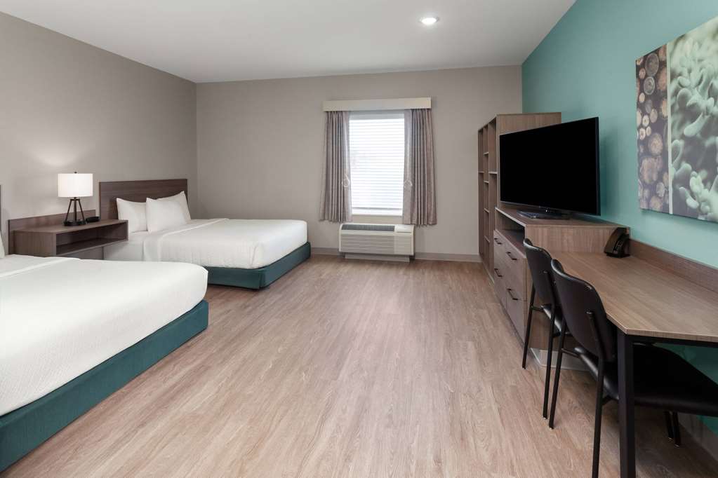 ECHO Suites Extended Stay by Wyndham Madison - photo 30