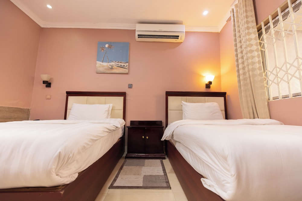 Volta Serene Hotel — Ho — photo 5