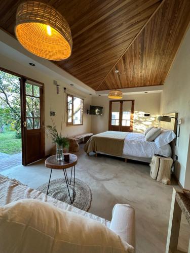Tanah Host Casa de Huespedes — 4-Star Luxury Hotel in Villa Mercedes, Argentina