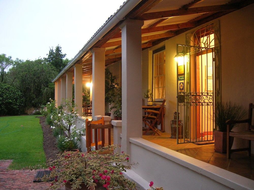 The Old Trading Post Guest House — 4-Star Luxury Hotel in George, South Africa