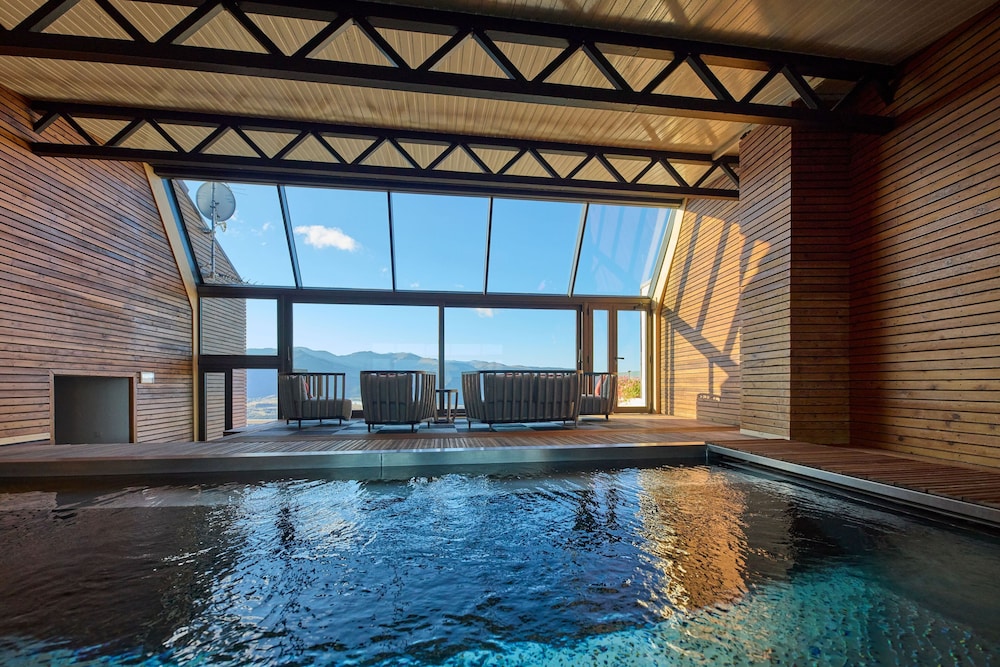 Hotel Le Grand Tetras - carbon neutral hotel in Font-Romeu-Odeillo-Via
