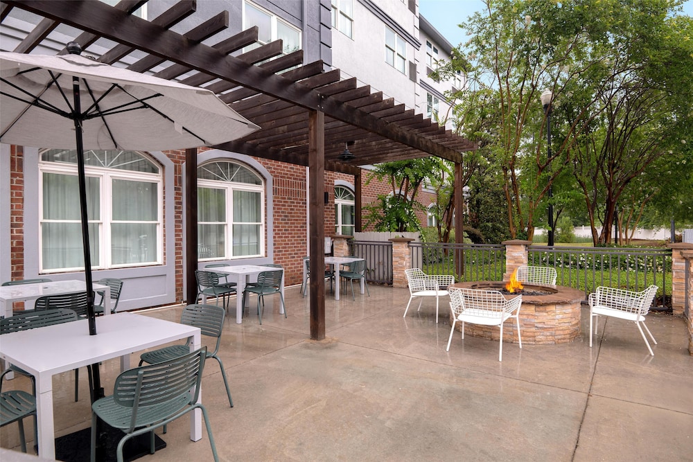 Spark by Hilton Summerville - photo 38