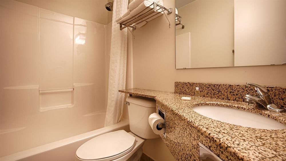 Best Western Of Alpena - photo 3
