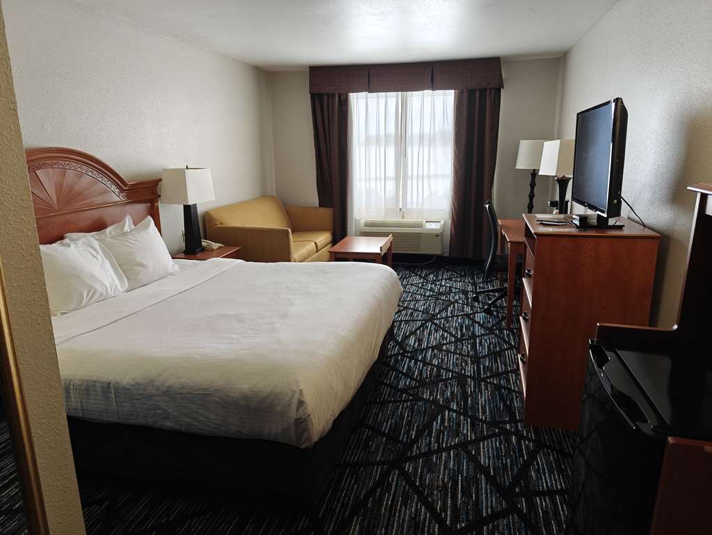 Quality Inn Gaylord - photo 18