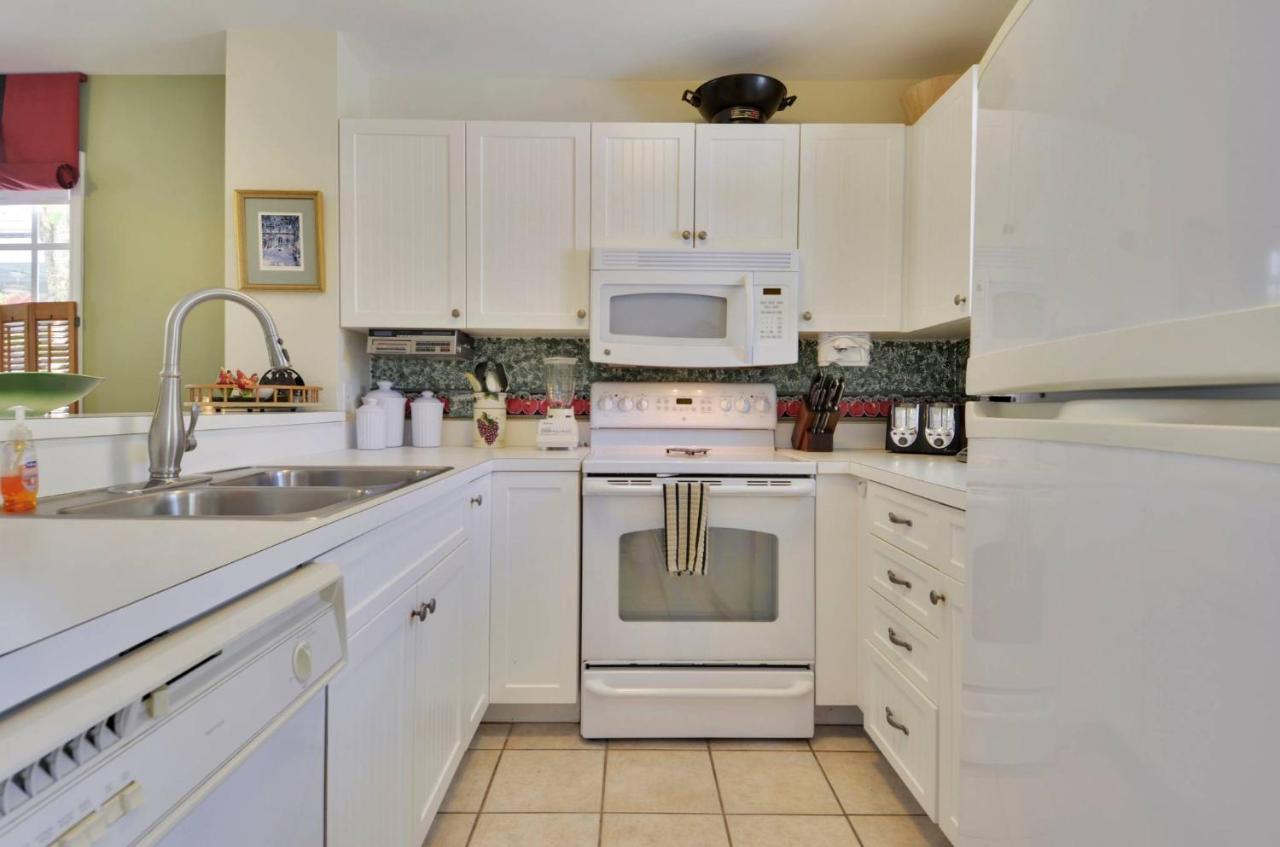 Linger Longer by Avantstay Key West Walkable Gated Community Shared Pool Week Long Stays Only - photo 6