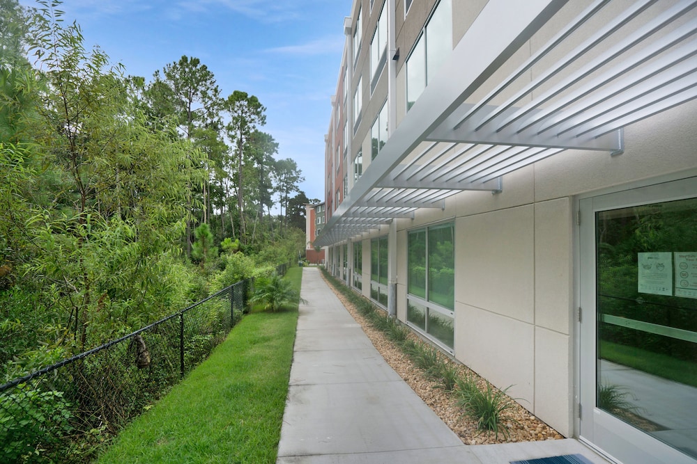 Holiday Inn Express Jacksonville South Bartram Prk - photo 52