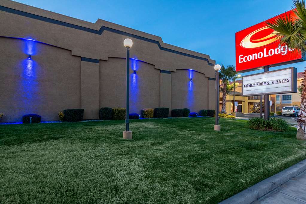 Econo Lodge Hesperia Victorville I 15 - photo 47
