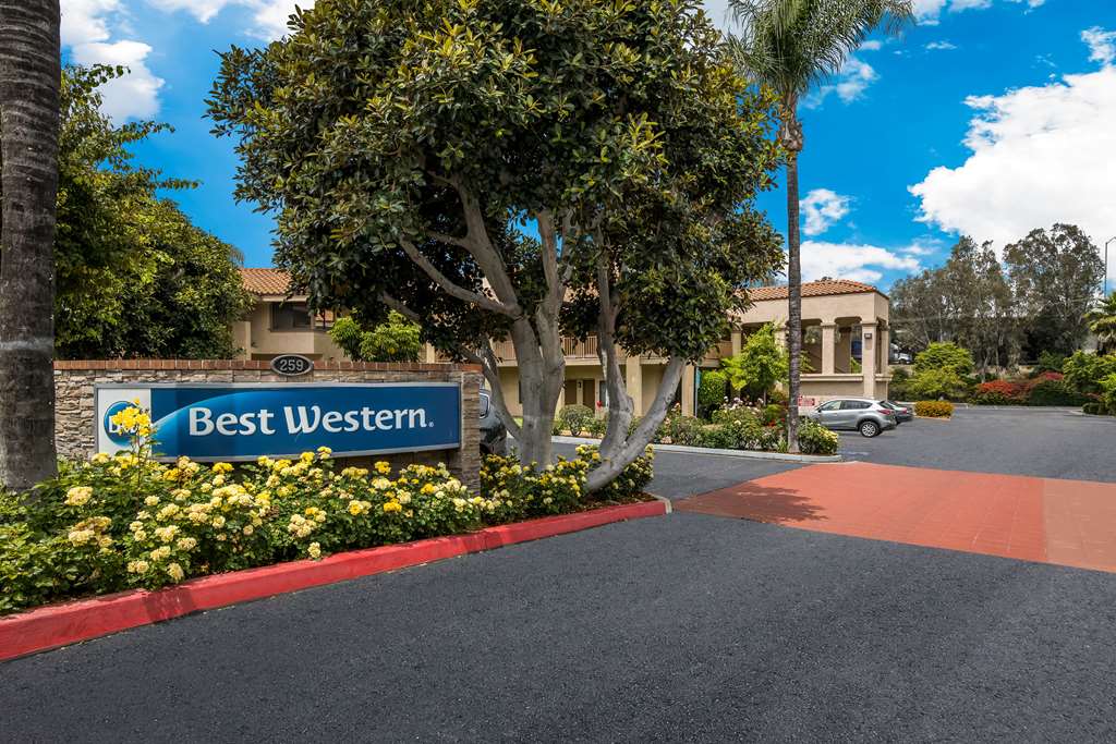 Best Western Diamond Bar Hotel & Suites - photo 12