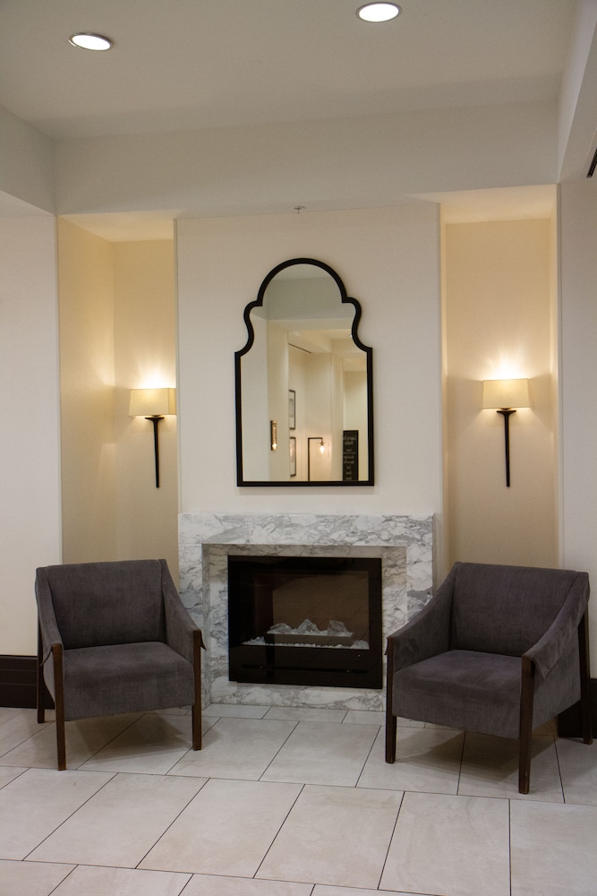 Embassy Suites Louisville Downtown - photo 63