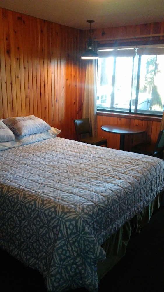 Rocky Point Resort - photo 12