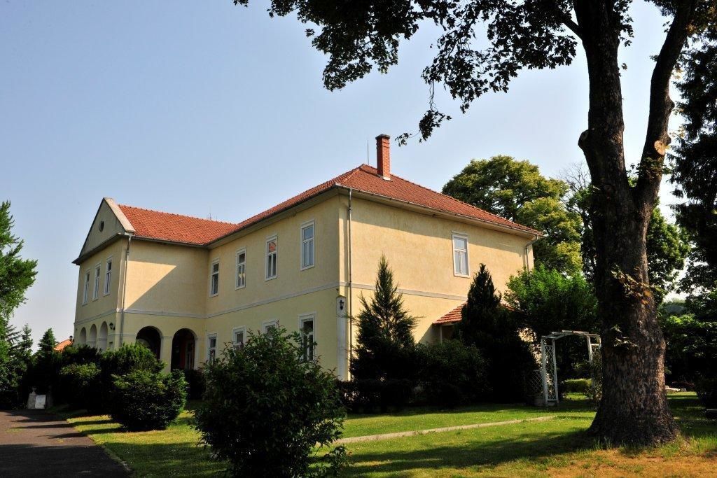 Misefa Kastély in Pacsa, Hungary