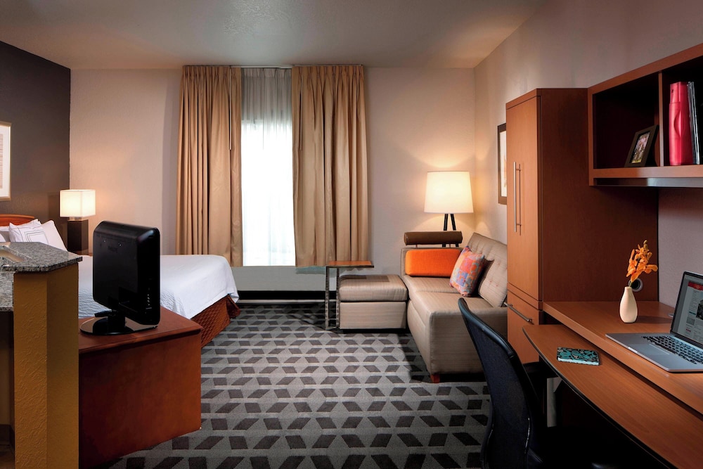 Towneplace Suites by Marriott Boca Raton - photo 11