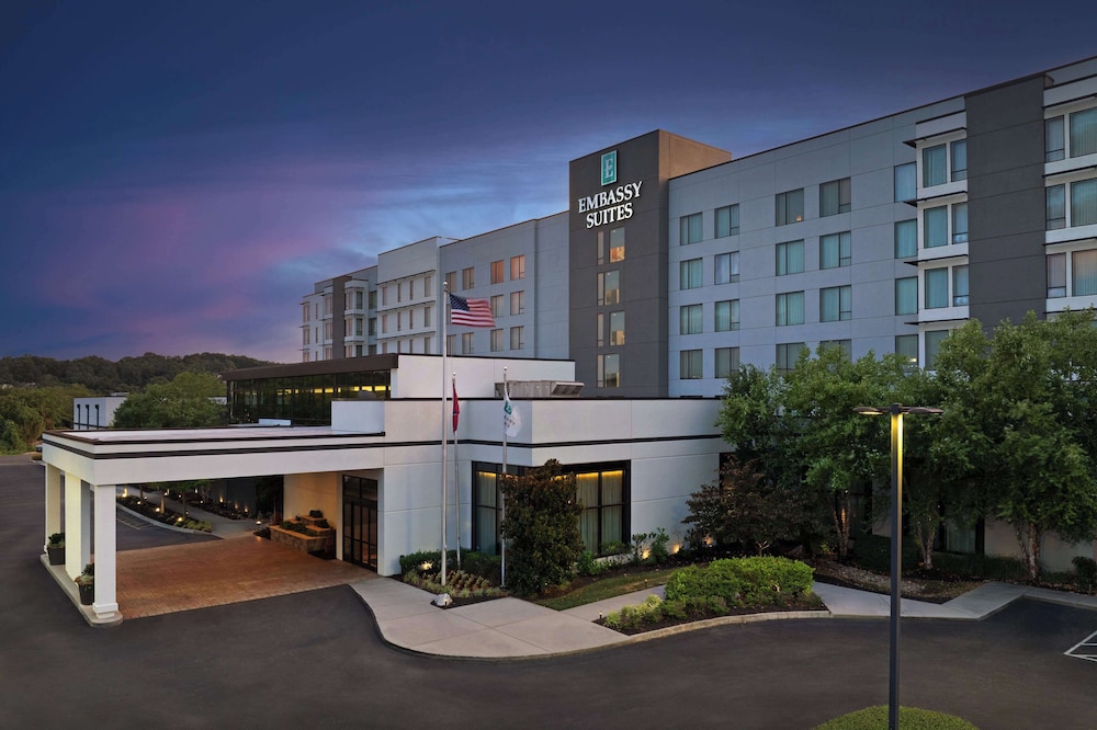 Embassy Suites by Hilton Knoxville West - photo 39