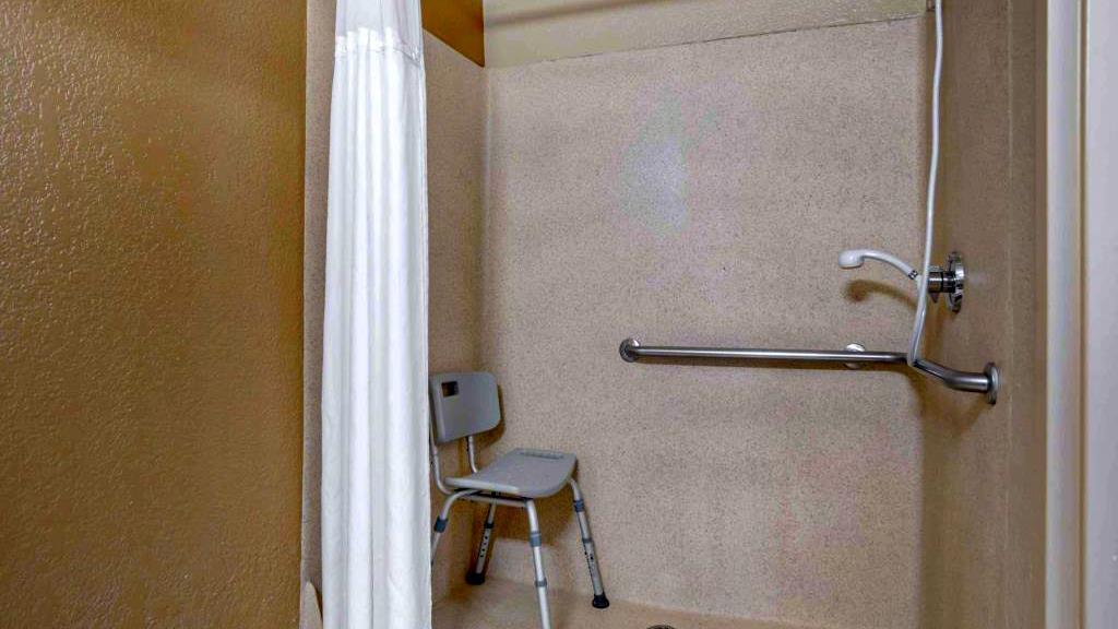 Studio 6 Extended Stay Huntsville AL US Space & Rocket Center - photo 32