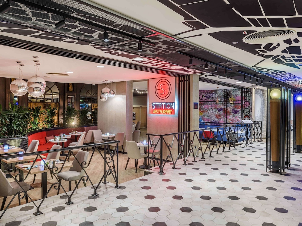 מזון ומשקאות