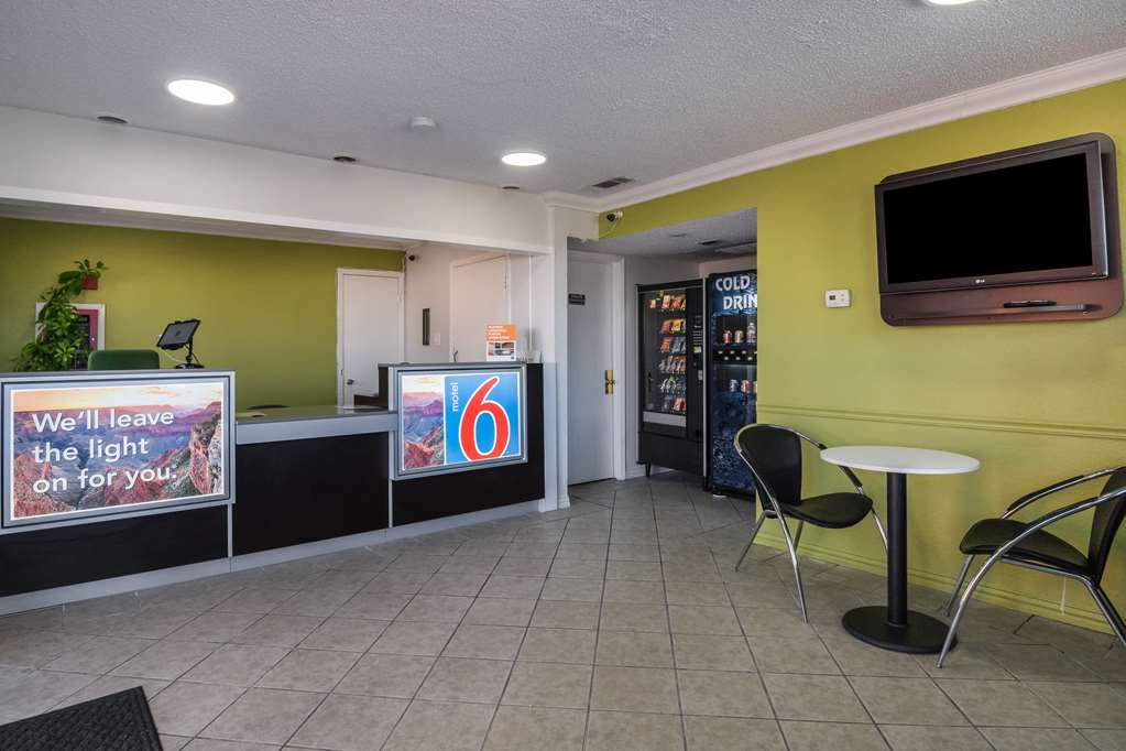 Motel 6 Irving TX Loop 12 - photo 23