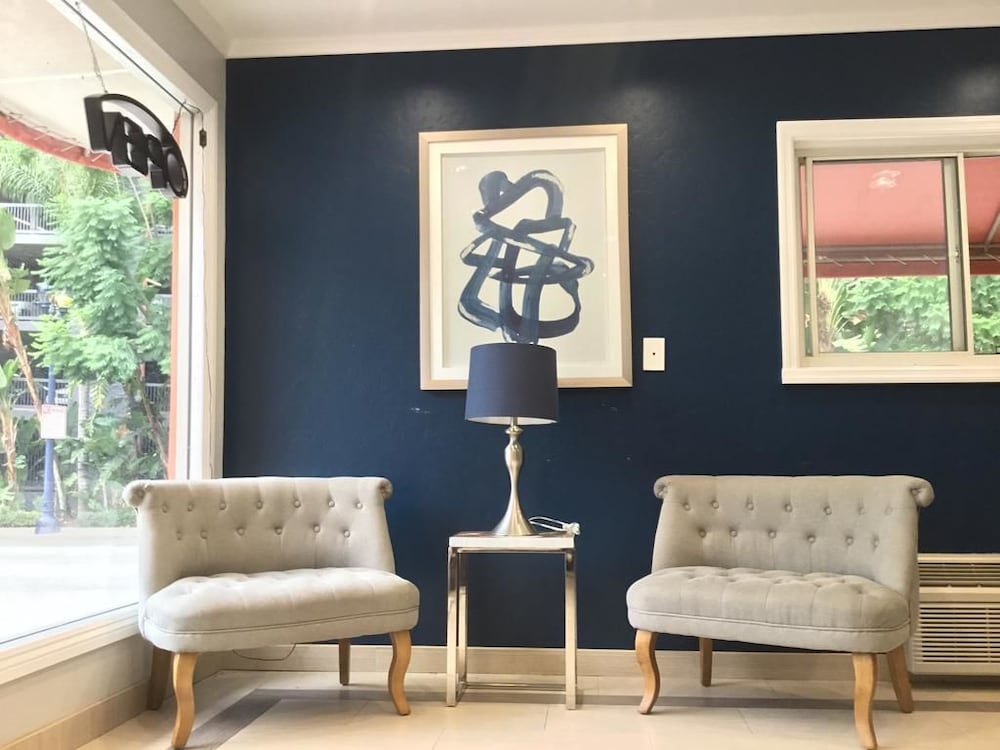 San Diego Downtown Lodge - photo 2