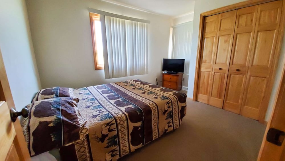 Jasper Ridge Inn Ishpeming - photo 47