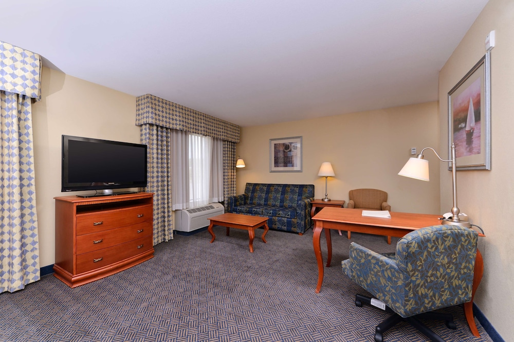 Hampton Inn Evanston - photo 22