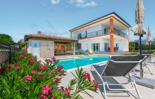 Villa Eva — 4-Star Luxury Hotel in Umag, Croatia