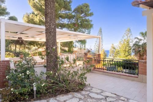Villa Azzurra — 4-Star Luxury Hotel in Scopello, Italy
