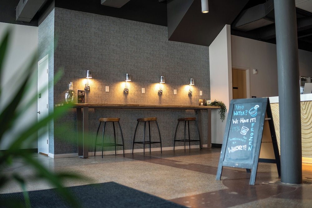 SOVA Micro Room & Social Hotel - photo 13