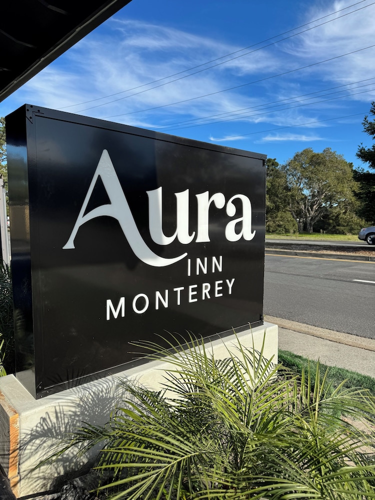 Aura Inn Monterey in Monterey, United States