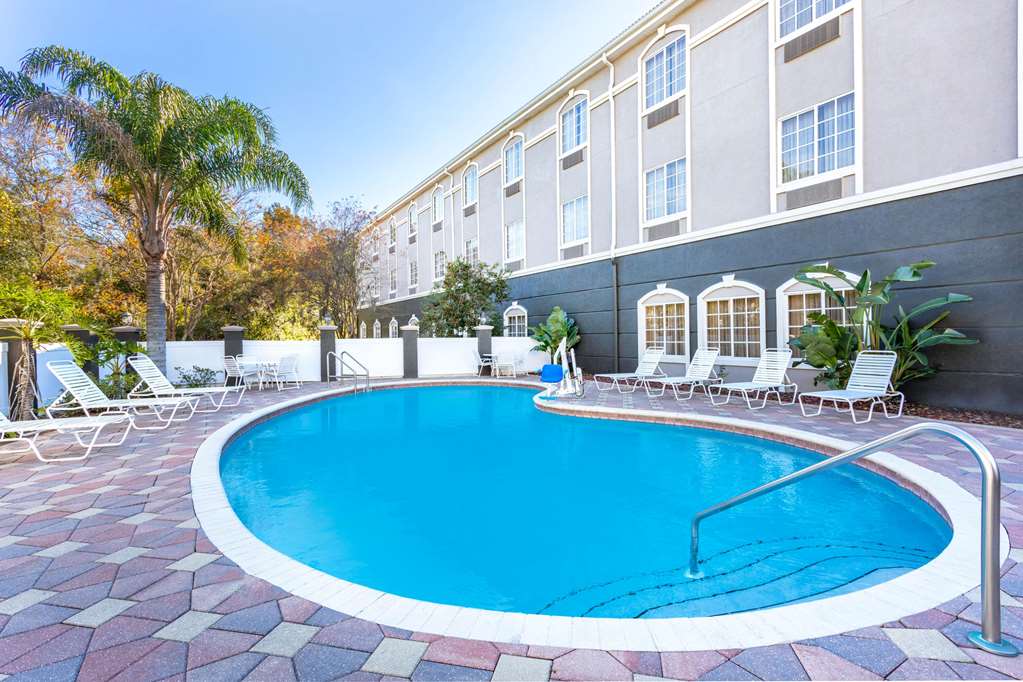 La Quinta Inn & Suites by Wyndham St. Augustine - photo 5