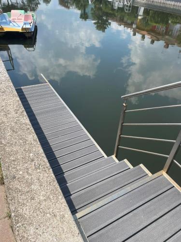 Leila in Unknown City, Italy