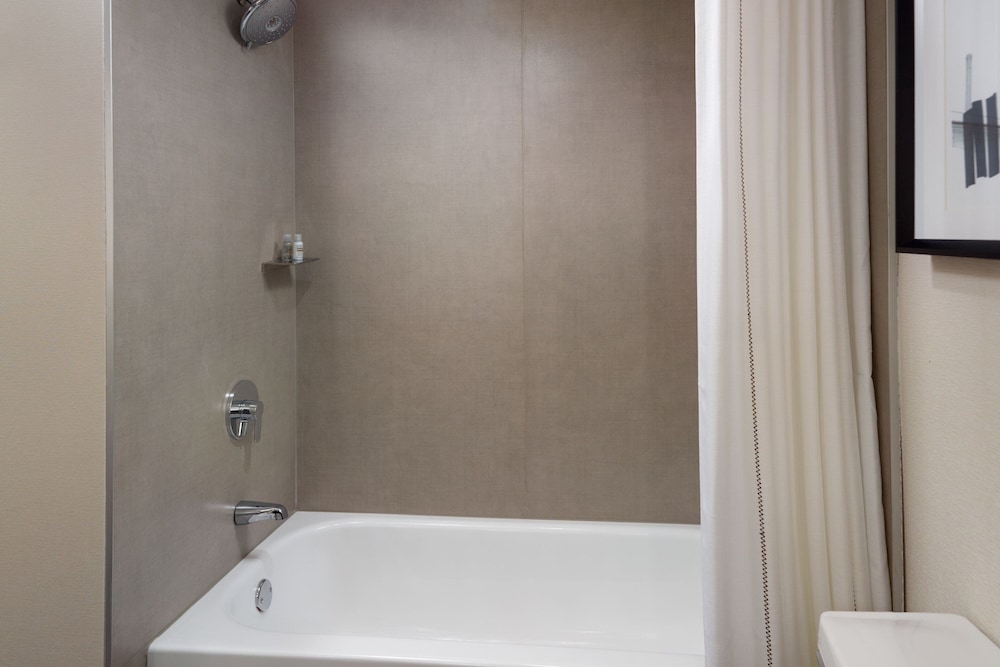 Sheraton Imperial Hotel Raleigh Durham Airport RTP - photo 25