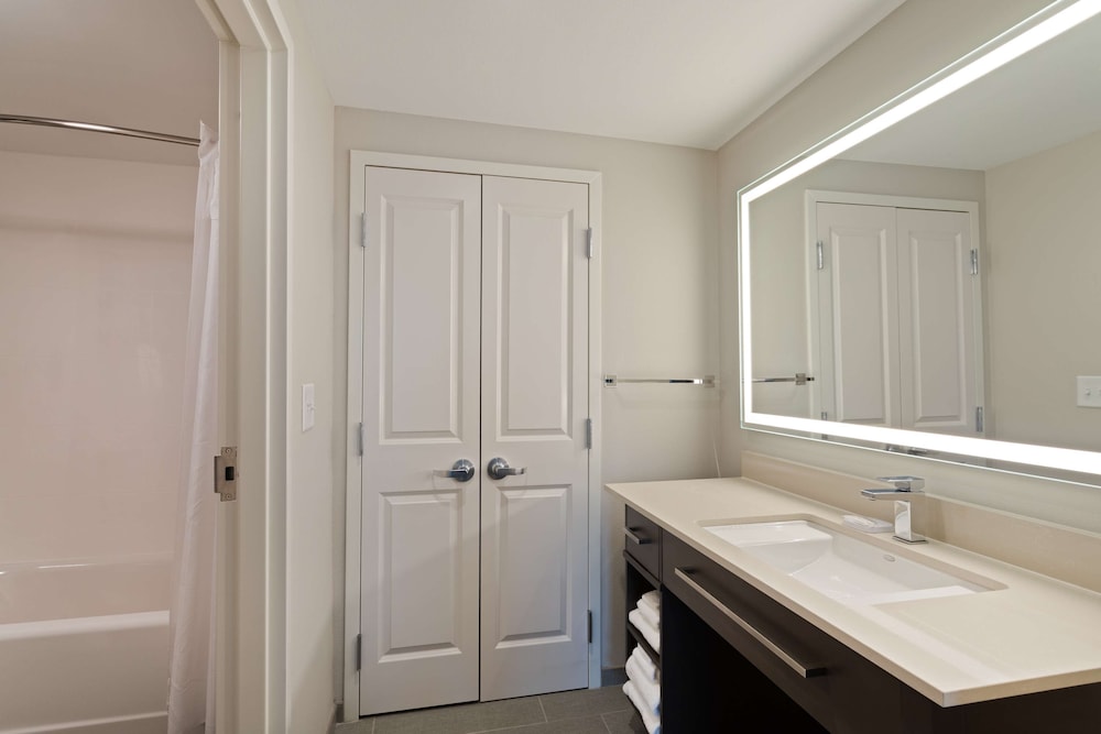 Homewood Suites by Hilton Panama City Beach - photo 20