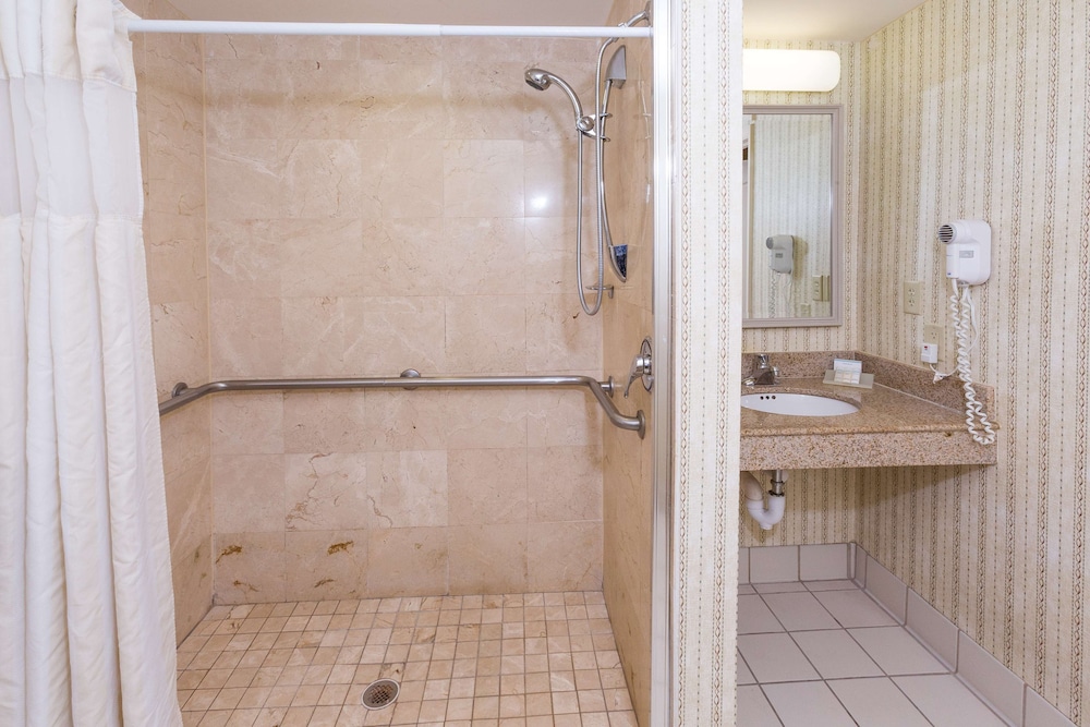 Hilton Garden Inn Daytona Beach Airport - photo 67