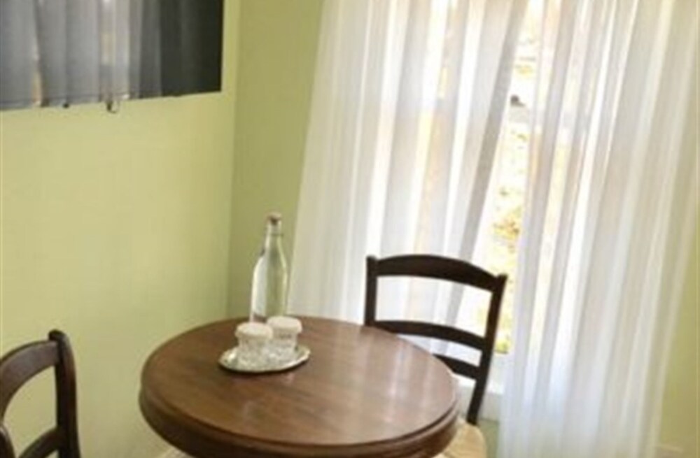 Ashford Acres Inn - photo 9