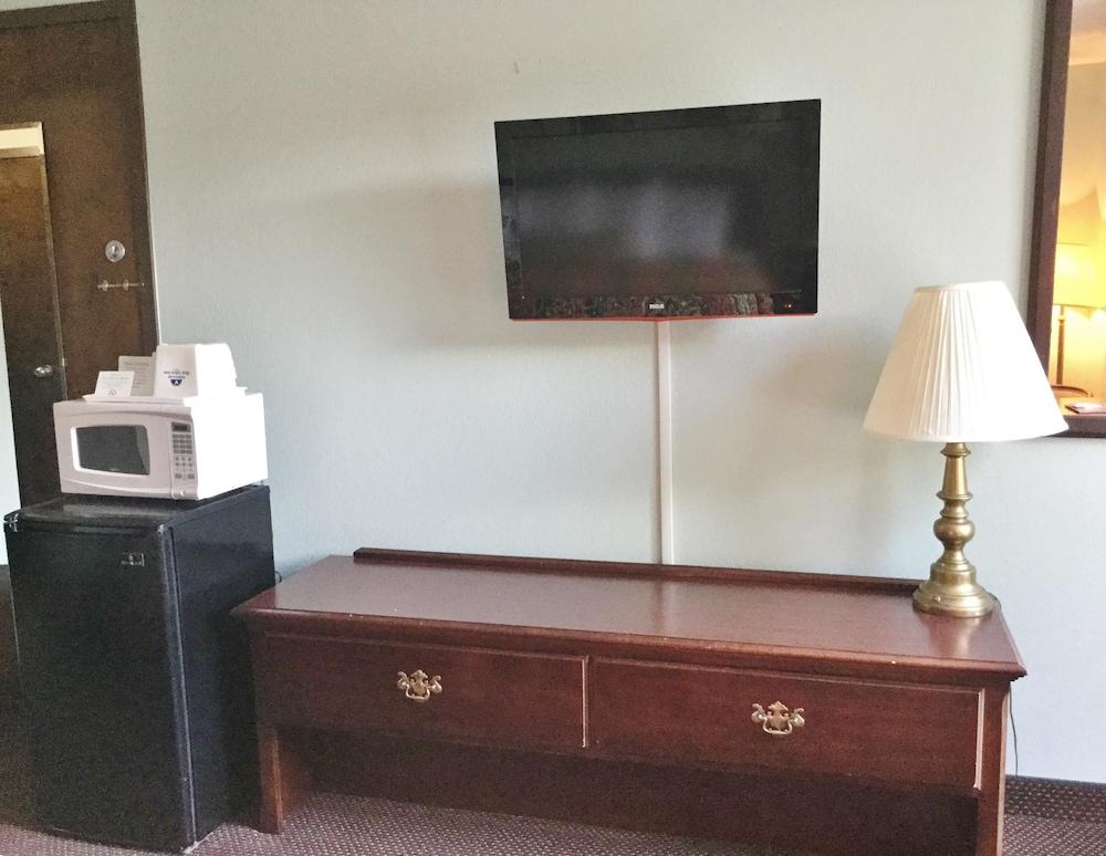 Americas Best Value Inn Crossett - photo 10