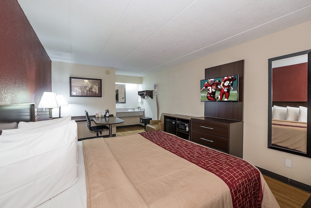 Red Roof Inn Columbus East Reynoldsburg - photo 6