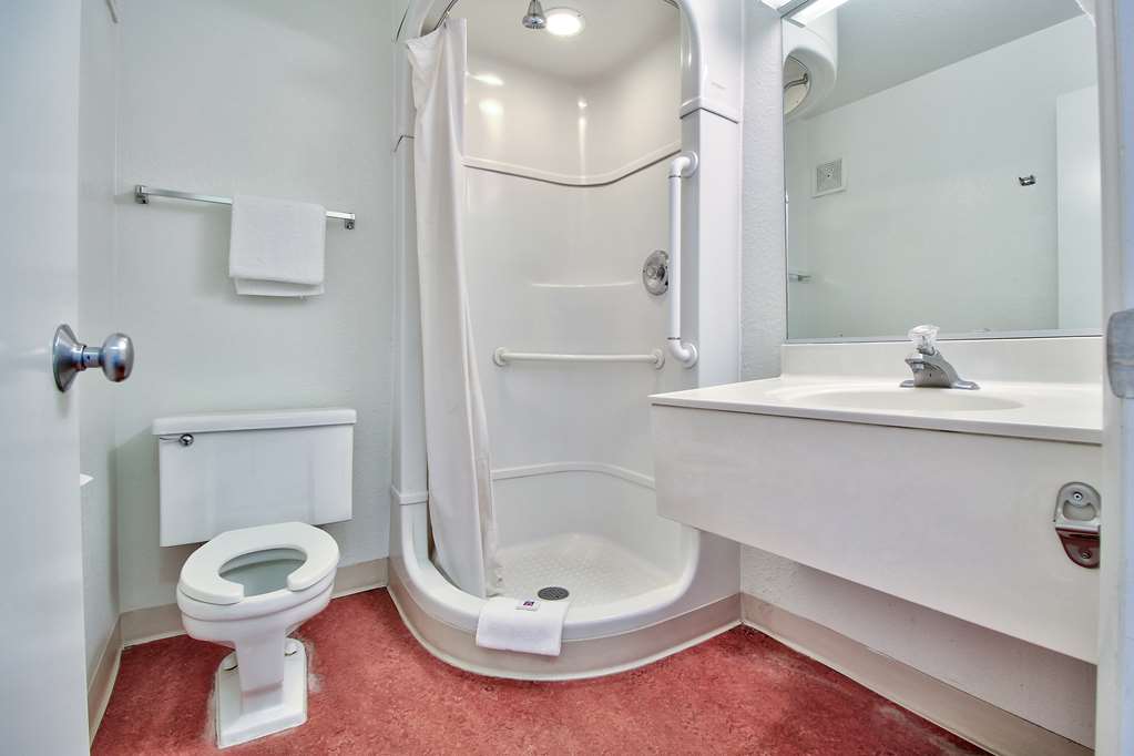 Motel6 Nogales AZ Mariposa Road - photo 27