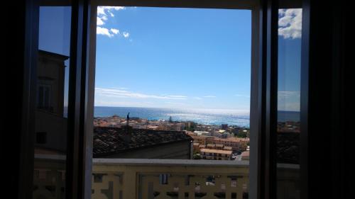 A casa di Anna vista mare nel centro storico — 4-Star Luxury Hotel in Amantea, Italy