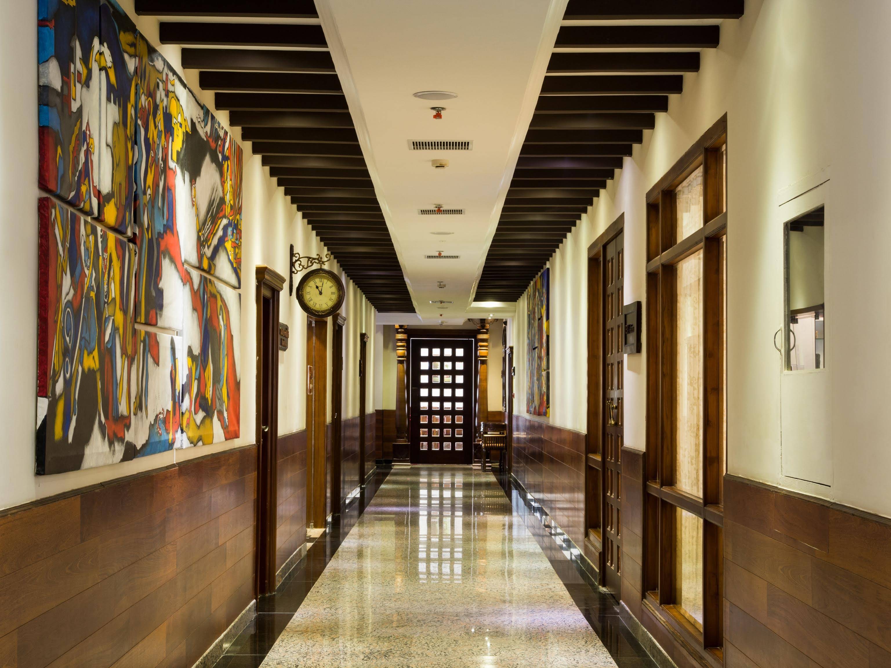 Oyo Premium Vishal Mall Madurai in Madurai, India