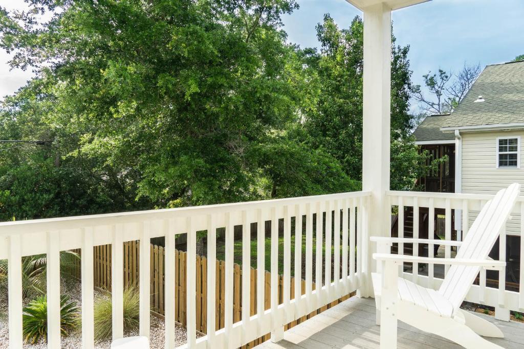 Time Stands Still by Oak Island Accommodations - photo 11