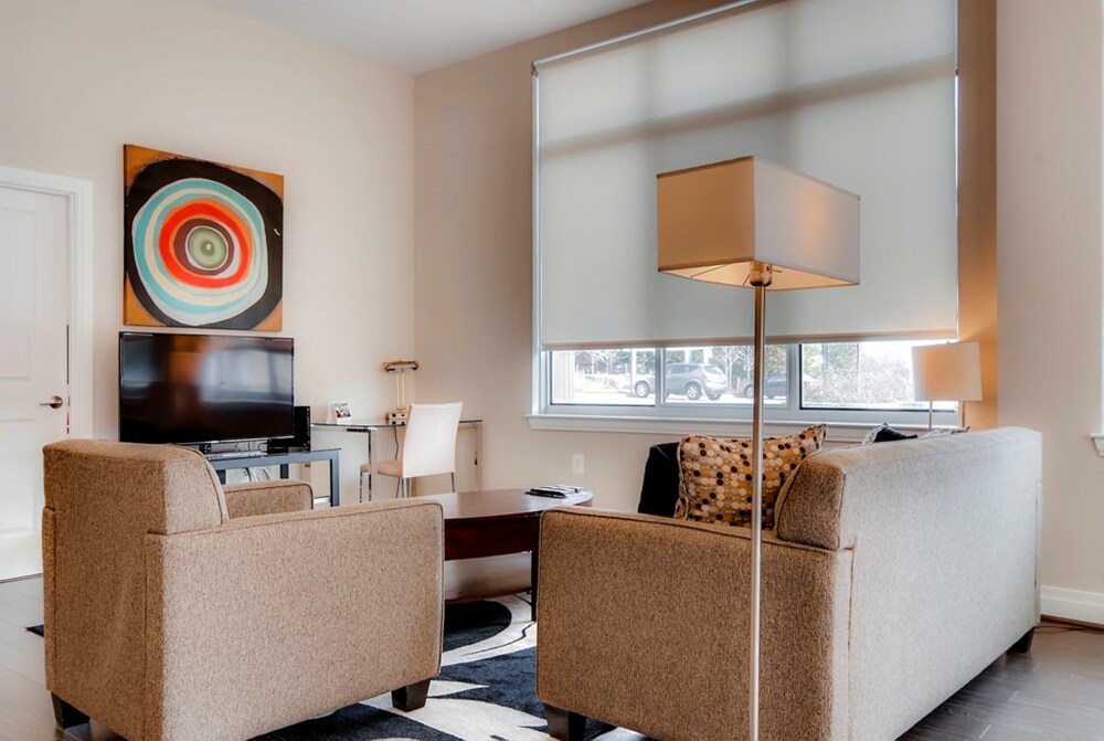 Global Luxury Suites At Hidden Creek - photo 21