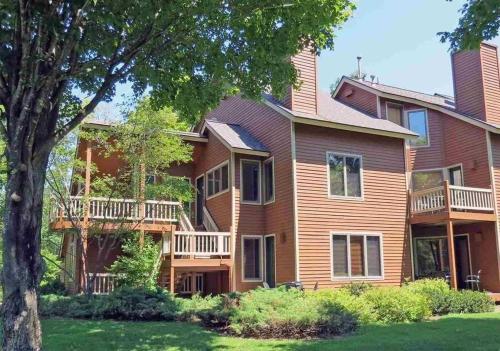 Spacious 2 Bed At Crystal Mountain Resort 2 Bedroom Condo by Redawning - photo 17