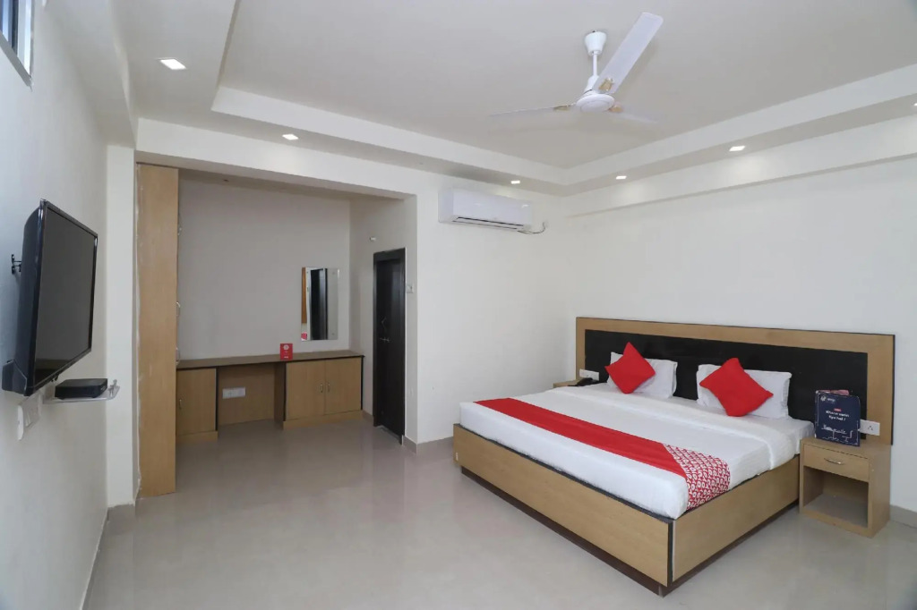 Oyo 26772 Hotel Devlali — Allahabad