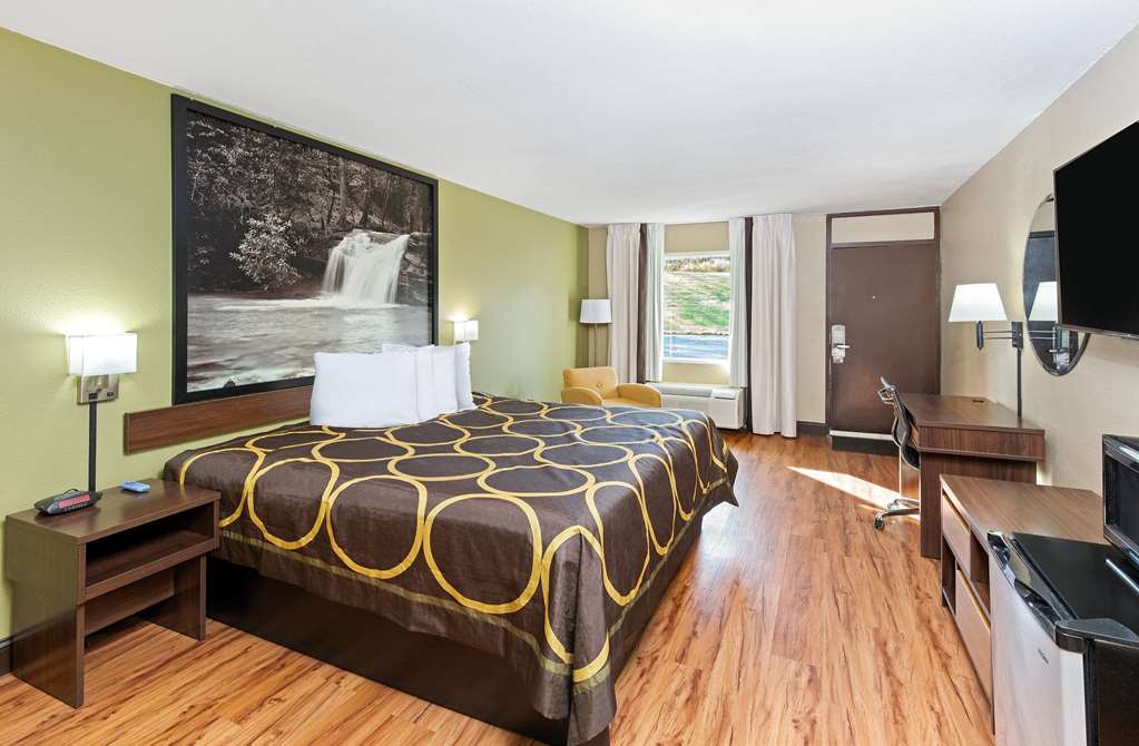 Super 8 by Wyndham Kingsport - photo 16