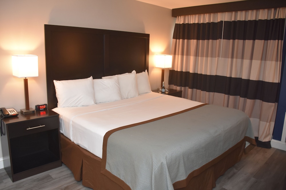 Ramada by Wyndham Vineland Millville Area - photo 5