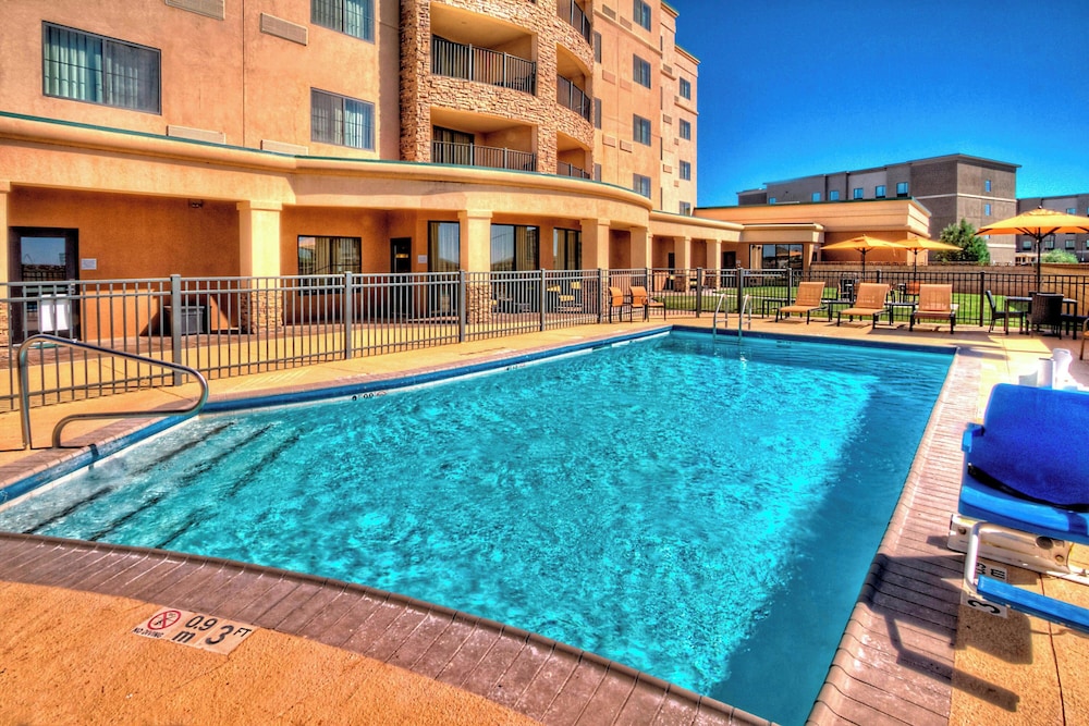 Courtyard by Marriott Midland - photo 11