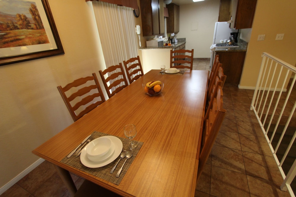 Lake Arrowhead Chalets a VRI resort - photo 5