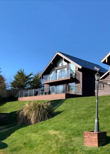Trevone House with Hot Tub on Retallack Resort in Padstow, United Kingdom