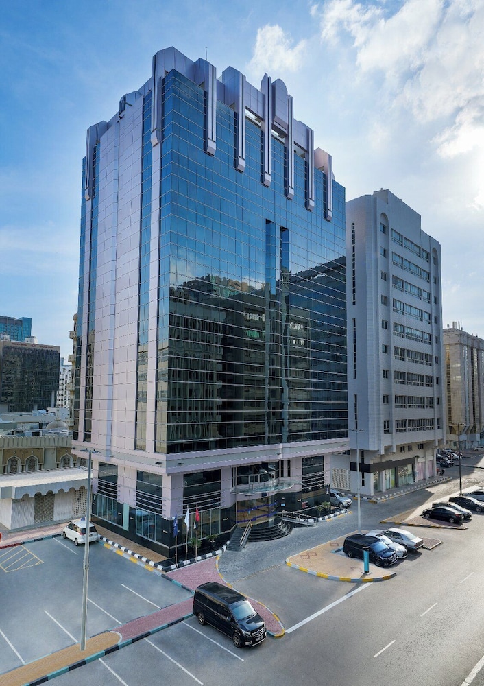 Kingsgate Hotel by Millennium