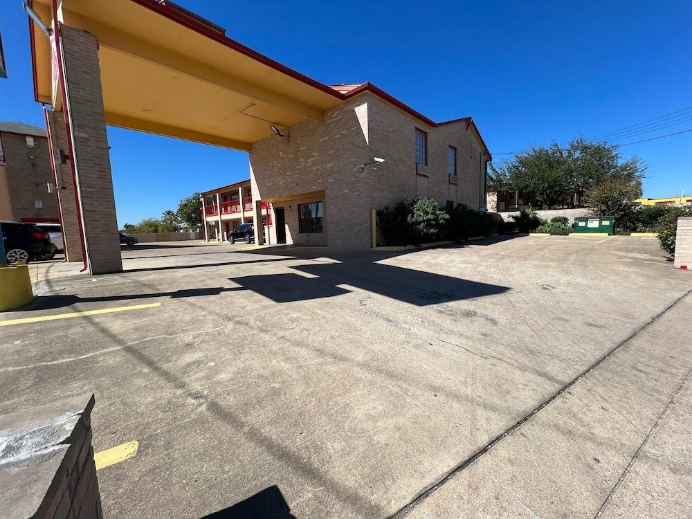 Americas Best Value Inn San Antonio Lackland AFB in San Antonio, United States