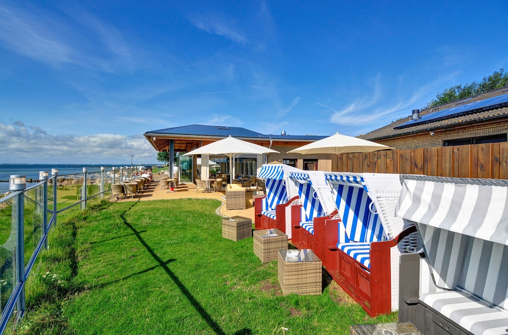 Ferienpark Wulfenerhals — 4-Star Luxury Hotel in Fehmarn, Germany